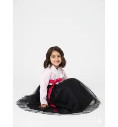 ملابس كوريا تنكريه