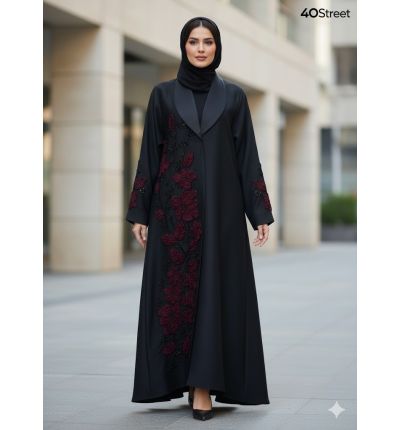 عباية سوداء مطرزة 