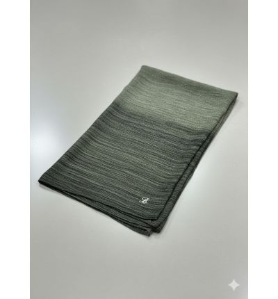 -اخضر زيتوني