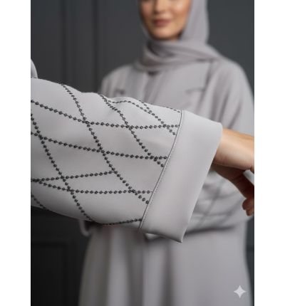 عباية بتفاصيل أكمام أنيقة – لونين