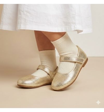 حذاء بناتي أنيق للأطفال – تصميم مريح يومي